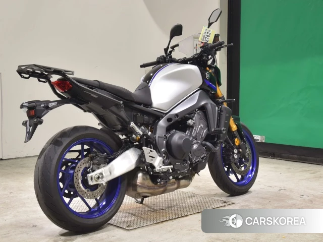 Проданный Yamaha MT-09 SP 2023 из Японии, фото 2