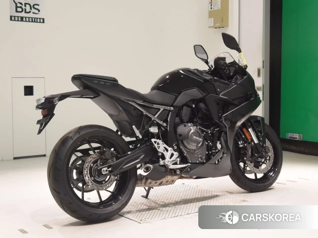 Проданный Suzuki GSX-8R 2024 из Японии, фото 2