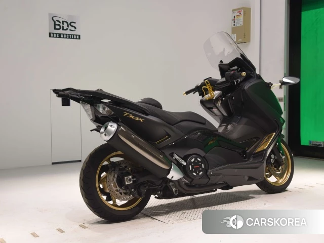 Проданный Yamaha T-MAX 530 2013 из Японии