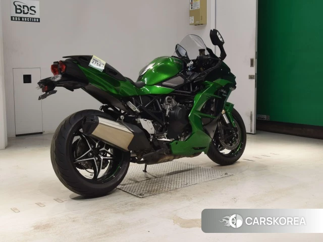 Проданный Kawasaki NINJA H2 SX SE 2018 из Японии, фото 2