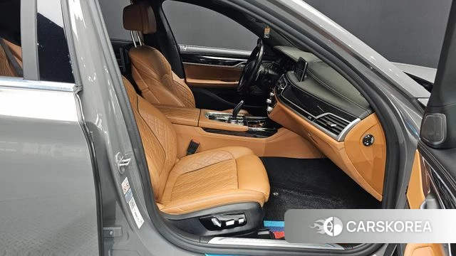 BMW 7 Series (G11) id 4580899 из Кореи 18