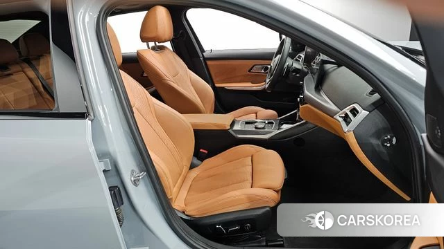BMW 3 Series (G20) id 4853690 из Кореи 18
