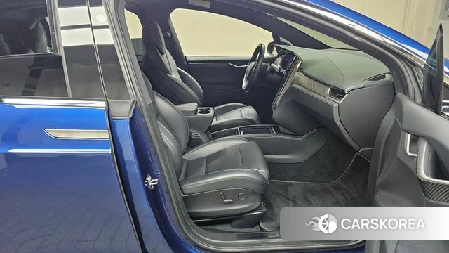 Tesla Model X id 4568401 из Кореи 18