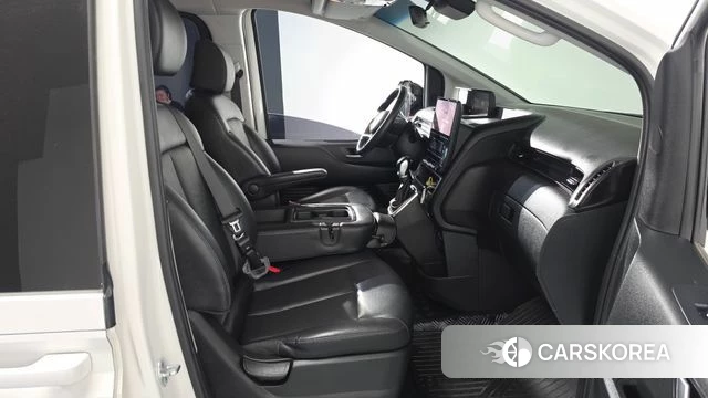Hyundai Staria id 4303454 из Кореи 18