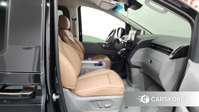 Hyundai Staria id 4432390 из Кореи 18