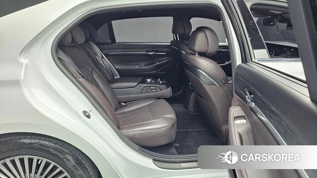 Genesis G90 id 4195885 из Кореи 18