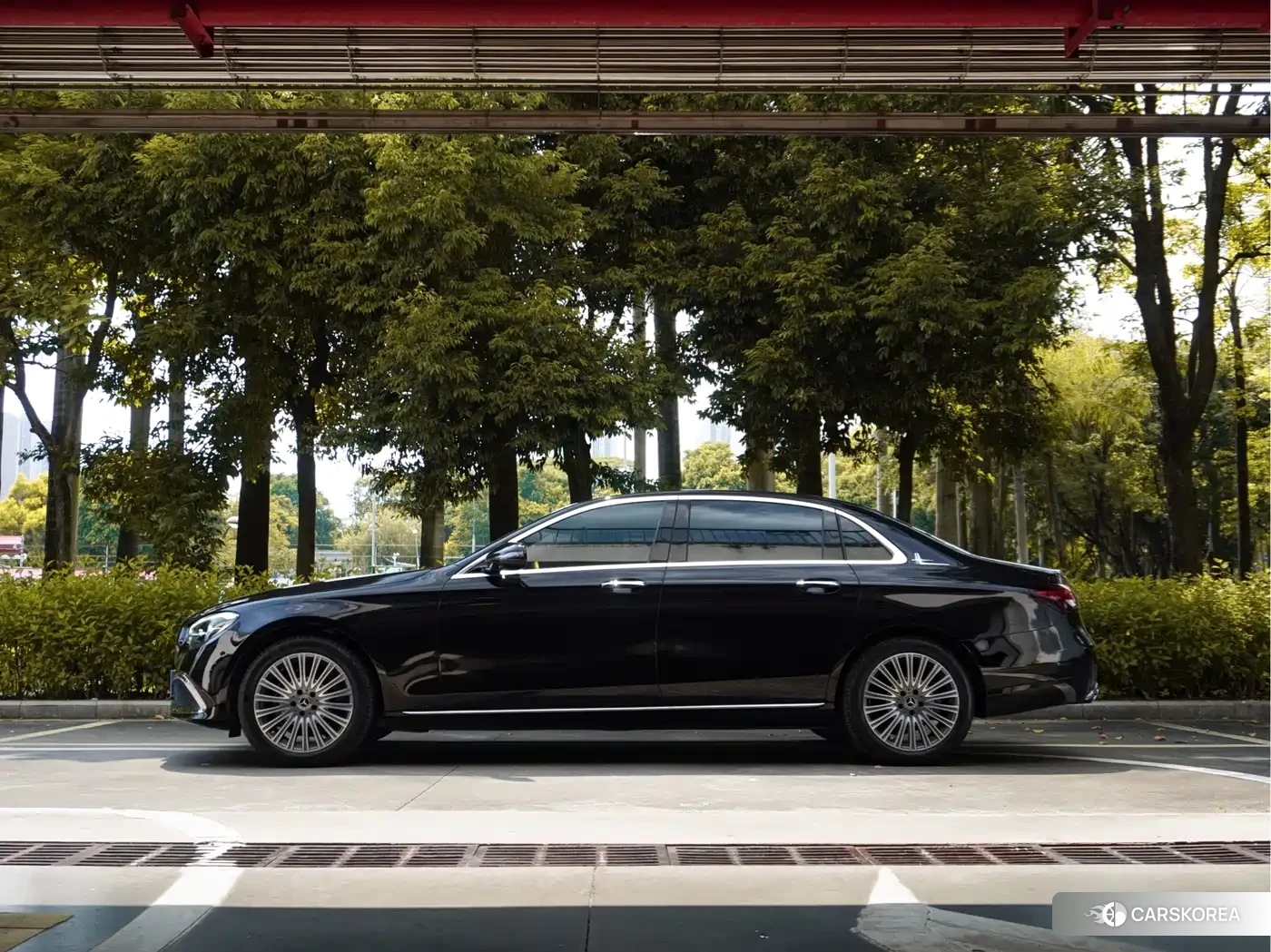 Mercedes-Benz E-Class id 4669471 из Китая 18