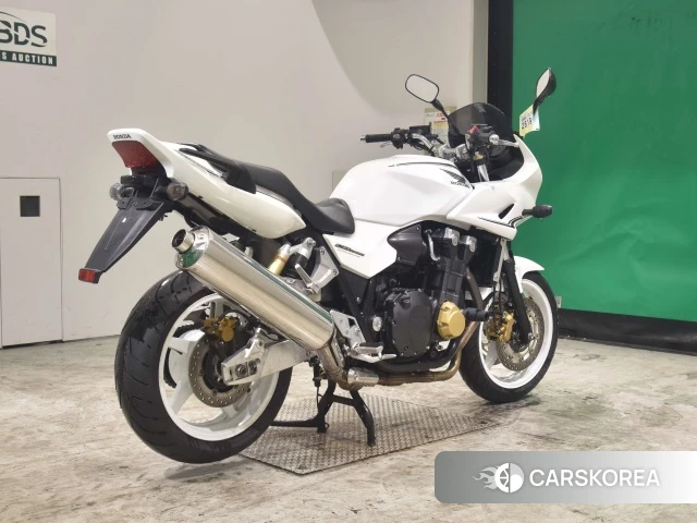 Проданный Honda CB1300SF BOLDOR ABS 2011 из Японии
