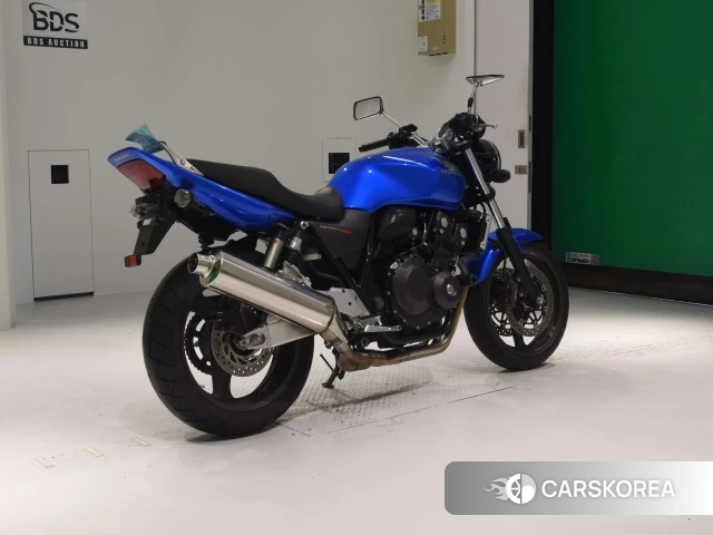 Проданный Honda CB400SF 2010 из Японии, фото 2
