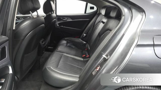 Genesis G70 id 4872958 из Кореи 18