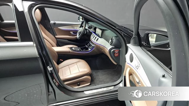 Mercedes-Benz E-Class W213 id 4529755 из Кореи 18