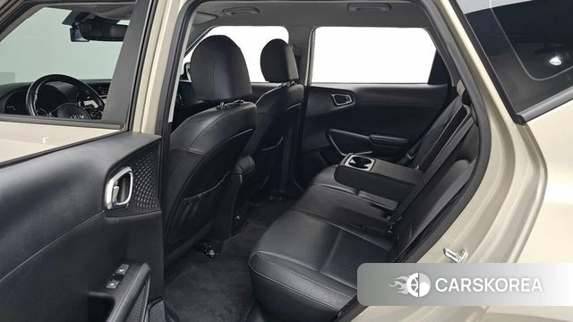 Kia Soul Booster EV id 4356650 из Кореи 18