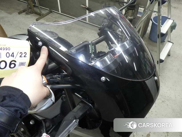 Kawasaki Z900RS CAFE id 3949190 из Японии 18