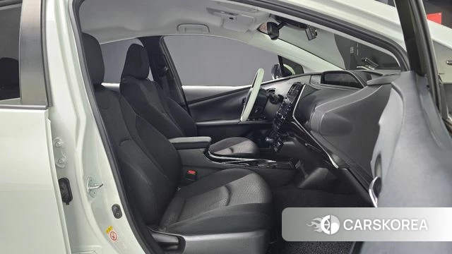 Toyota Prius 4th Generation id 4702652 из Кореи 18