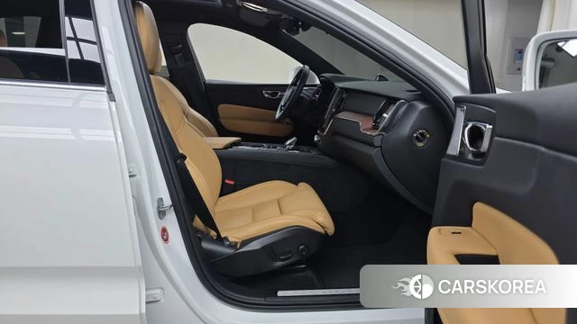 Volvo XC60 second Generation id 4635111 из Кореи 18
