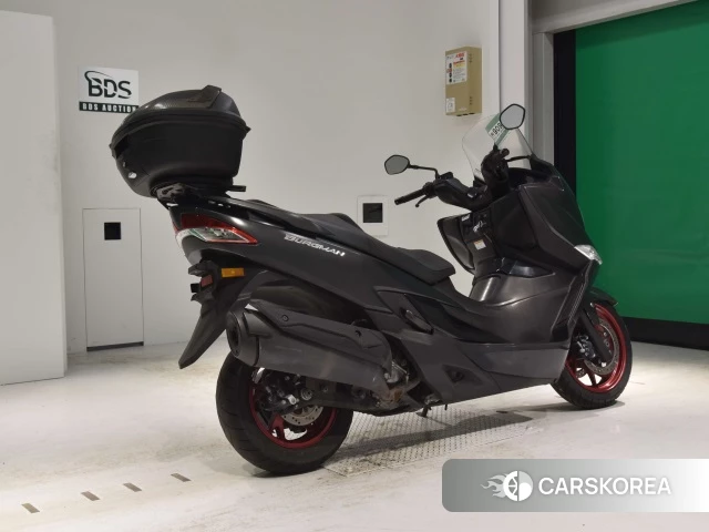 Проданный Suzuki BURGMAN 400 2017 из Японии, фото 2