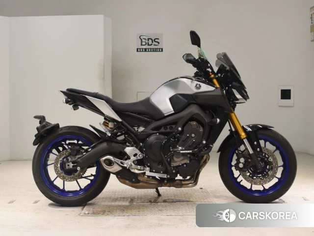 Yamaha MT-09 SP id 3945458 из Японии 17