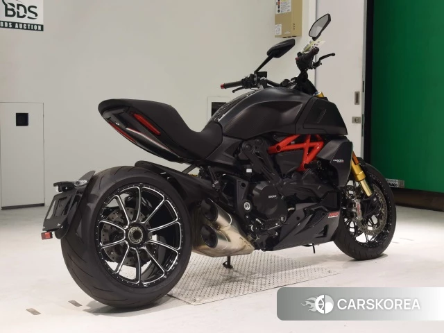 Проданный Ducati DIAVEL 1260 S 2020 из Японии