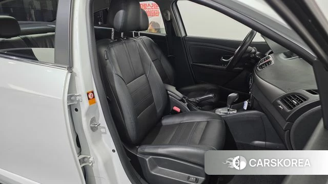 Renault Korea (Samsung) SM3 Z.E. id 4637306 из Кореи 18