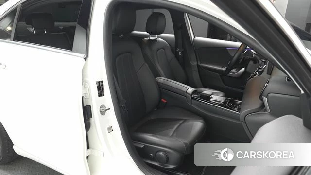 Mercedes-Benz A-Class W177 id 4433531 из Кореи 18