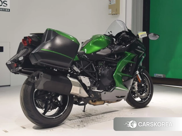 Проданный Kawasaki NINJA H2 SX SE 2023 из Японии, фото 2