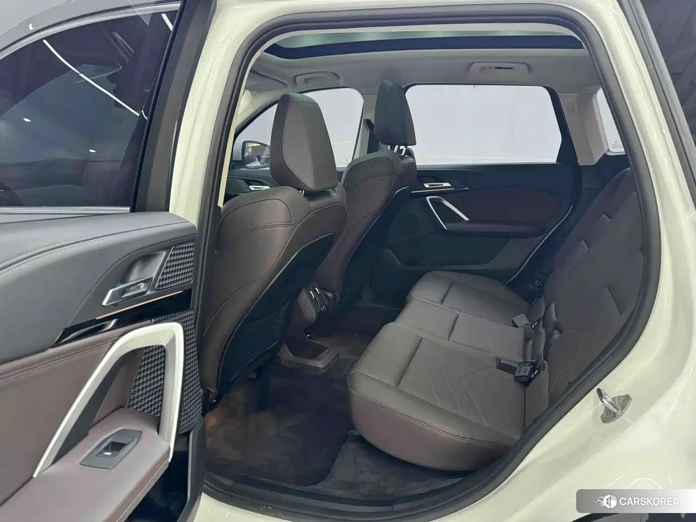 BMW X1 id 4548233 из Китая 18