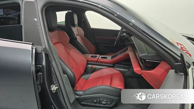Porsche Taycan id 4617400 из Кореи 18