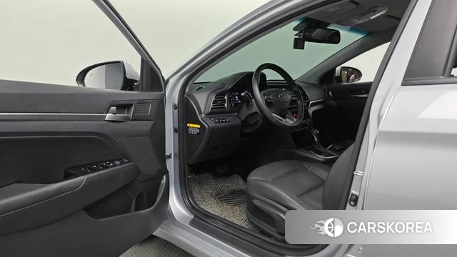 Hyundai The New Avante AD id 4339353 из Кореи 18