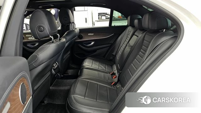Mercedes-Benz E-Class W213 id 4501696 из Кореи 18