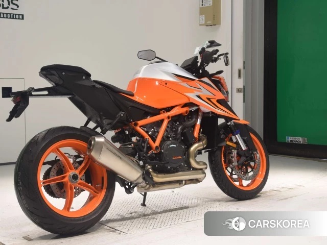 Проданный KTM 1290 SUPER DUKE R 2022 из Японии