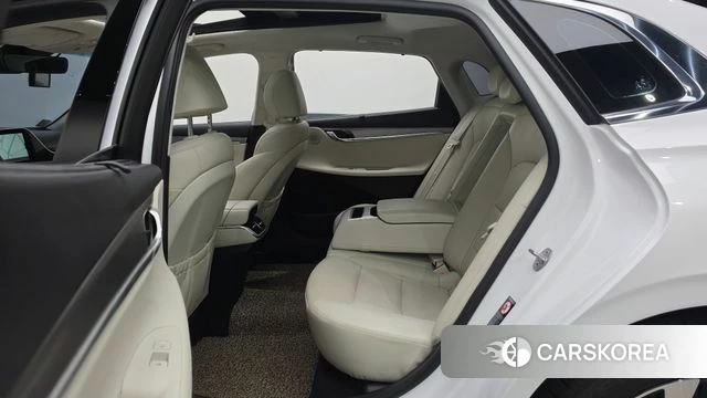 Hyundai The New Grandeur IG Hybrid id 4753776 из Кореи 18