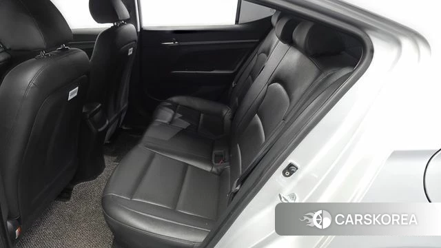 Hyundai Avante AD id 4652256 из Кореи 18