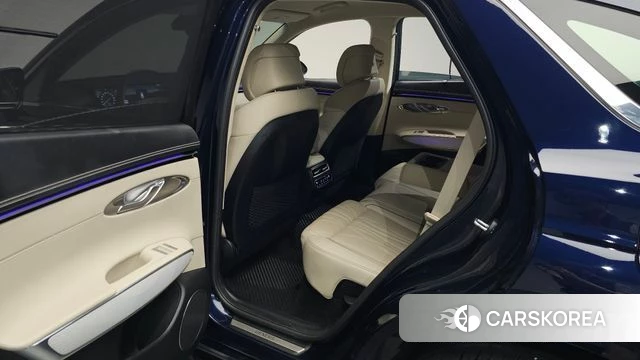 Genesis GV70 id 4669956 из Кореи 18