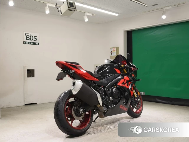 Проданный Suzuki GSX-R1000R ABS 2021 из Японии, фото 2