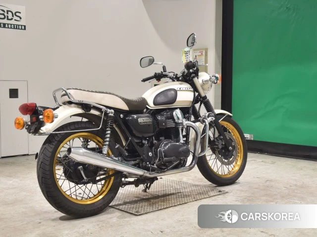 Проданный Kawasaki W800 2015 из Японии