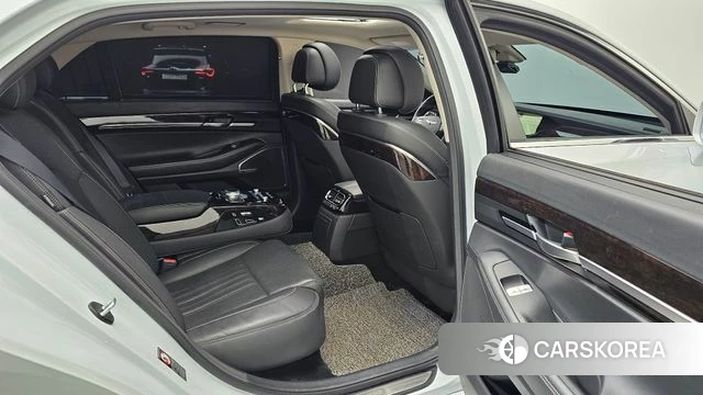 Genesis G90 id 4188236 из Кореи 18