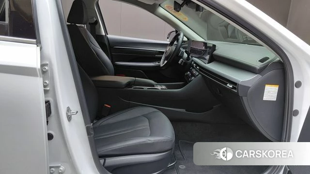 Hyundai Sonata D Edge Hybrid (DN8) id 4879735 из Кореи 18
