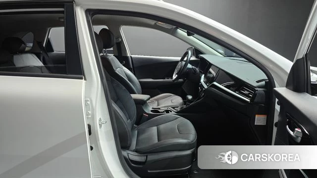Kia The New Niro id 4836685 из Кореи 18