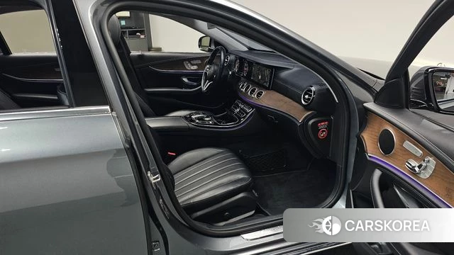 Mercedes-Benz E-Class W213 id 4447307 из Кореи 18