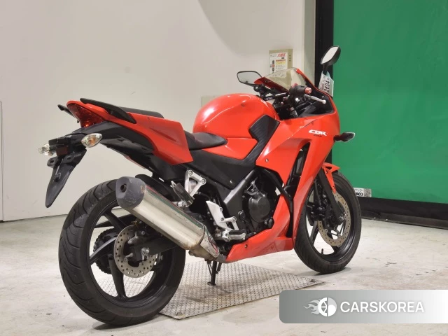 Проданный Honda CBR250R 2015 из Японии