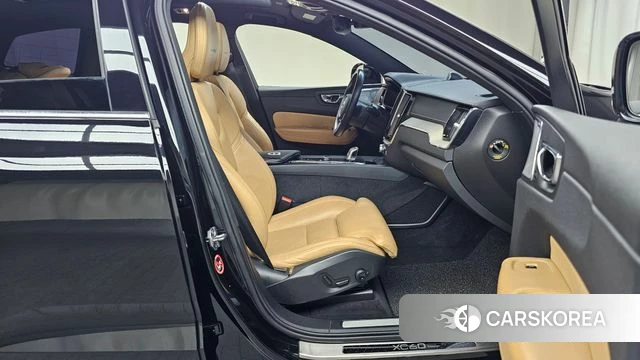 Volvo XC60 second Generation id 4604945 из Кореи 18