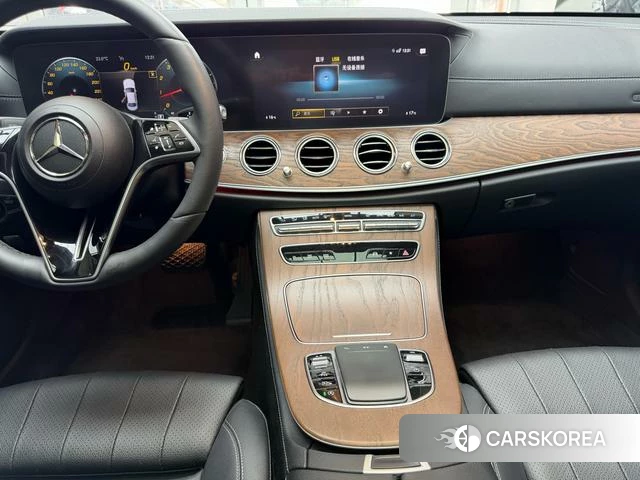 Mercedes-Benz E-class id 4258359 из Китая 18