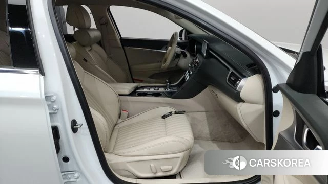 Genesis The New G70 id 4330833 из Кореи 18