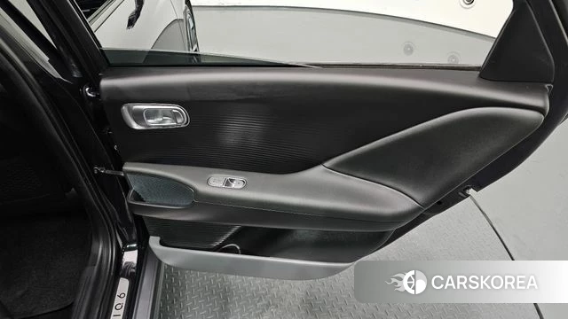 Hyundai Ionic 6 id 4560670 из Кореи 18