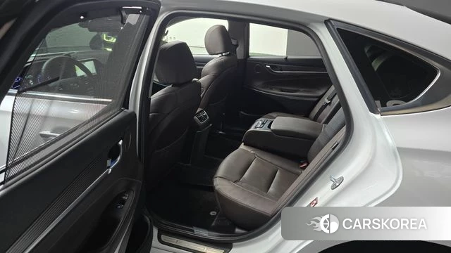 Hyundai Grandeur IG id 4610608 из Кореи 18