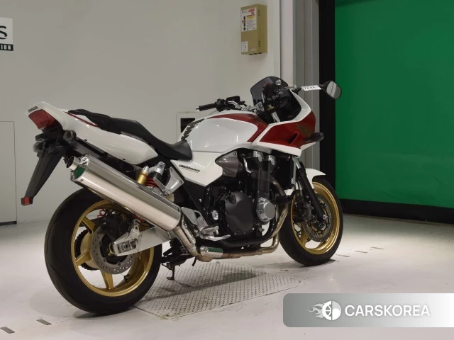 Проданный Honda CB1300SF BOLDOR ABS 2013 из Японии, фото 2