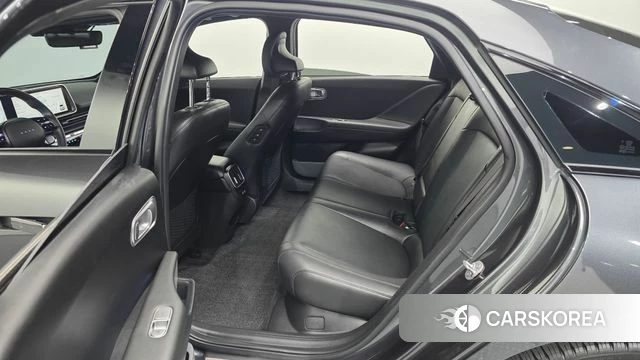 Hyundai Ionic 6 id 4870949 из Кореи 18