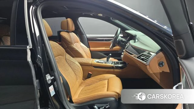 BMW 7 Series (G11) id 4750877 из Кореи 18