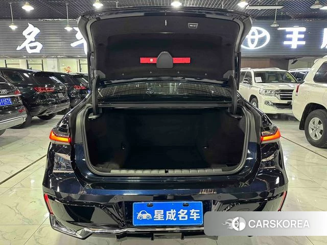 BMW 7 series id 4219246 из Китая 18