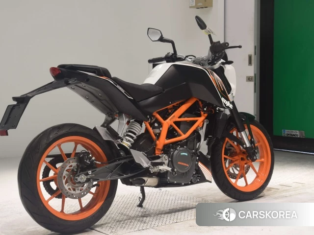 Проданный KTM 390 DUKE 2016 из Японии, фото 2